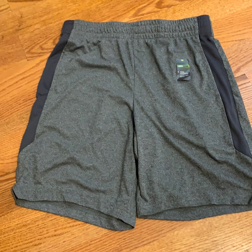 Men’s Tek Gear Gray Shorts
